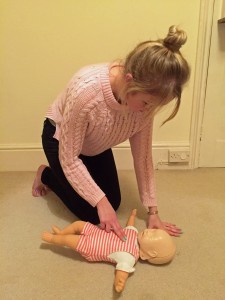 chest compressions infant
